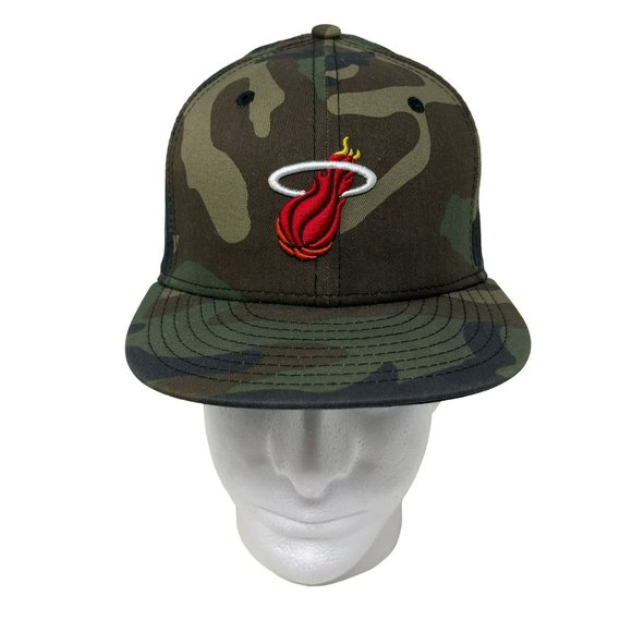 New Era Miami Heat‎ Low Profile 59FIFTY Fitted Hat Camo 6 3/4 - Picture 1 of 6